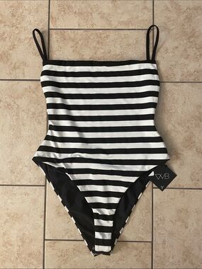 NWT VYB One-Piece Swimsuit Size L